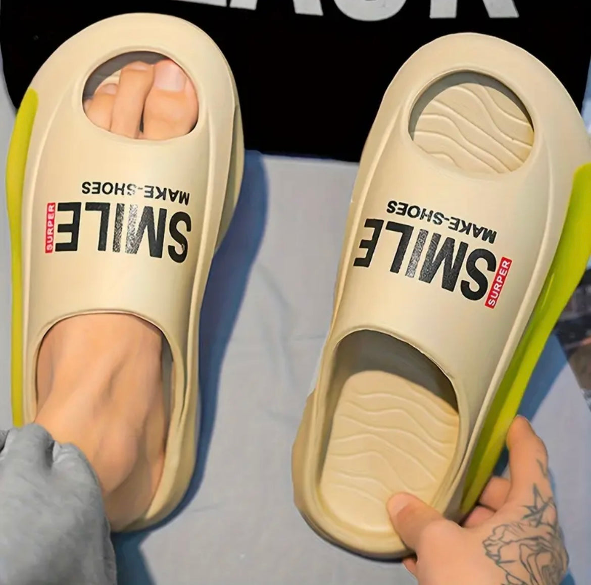 Unisex Eva smile sandals